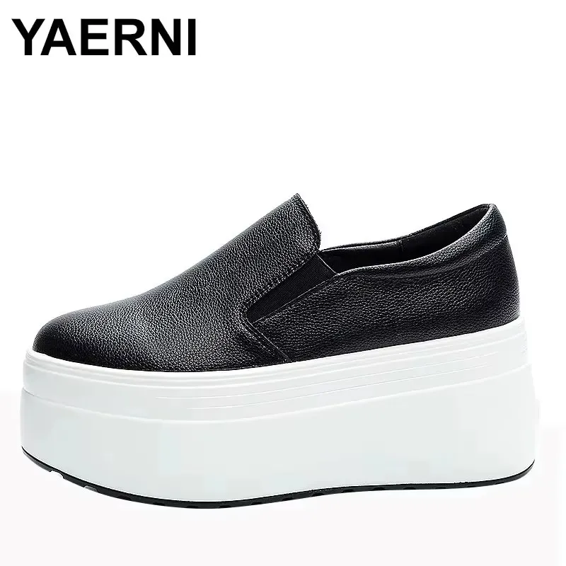 2025 8cm New Genuine Leather Platform Flats Sneakers Women Shoes Slip on Women Ankle Summer Chunky Heels Fashion Ladies
2025 8cm New Genuine Leather Platform Flats Sneakers Women Shoes Slip on Women Ankle Summer Chunky Heels Fashion Ladies