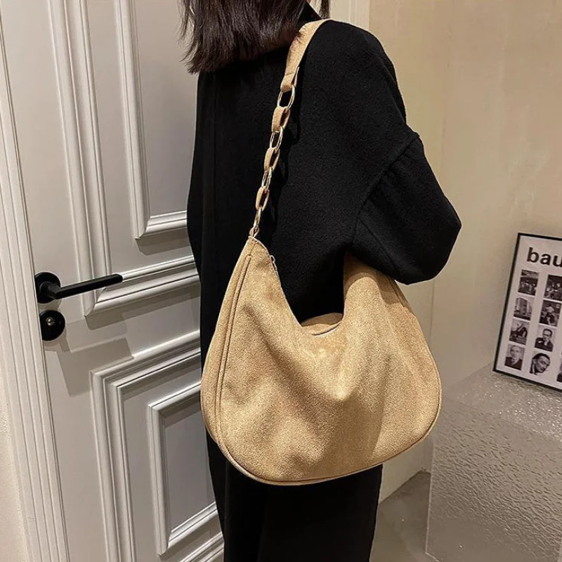 Women Shoulder Bags Vintage Office Lady Elegant Underarm Bucket Bag Autumn Winter Matte PU Leather Texture Handbags Big Capacity
Women Shoulder Bags Vintage Office Lady Elegant Underarm Bucket Bag Autumn Winter Matte PU Leather Texture Handbags Big Capacity