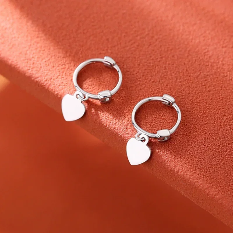 Original 925 Sterling Silver Cute love heart Hoop Earrings For Women 204 Korean Wedding Party Jewelry Gift Female Pendientes
Original 925 Sterling Silver Cute love heart Hoop Earrings For Women 204 Korean Wedding Party Jewelry Gift Female Pendientes
