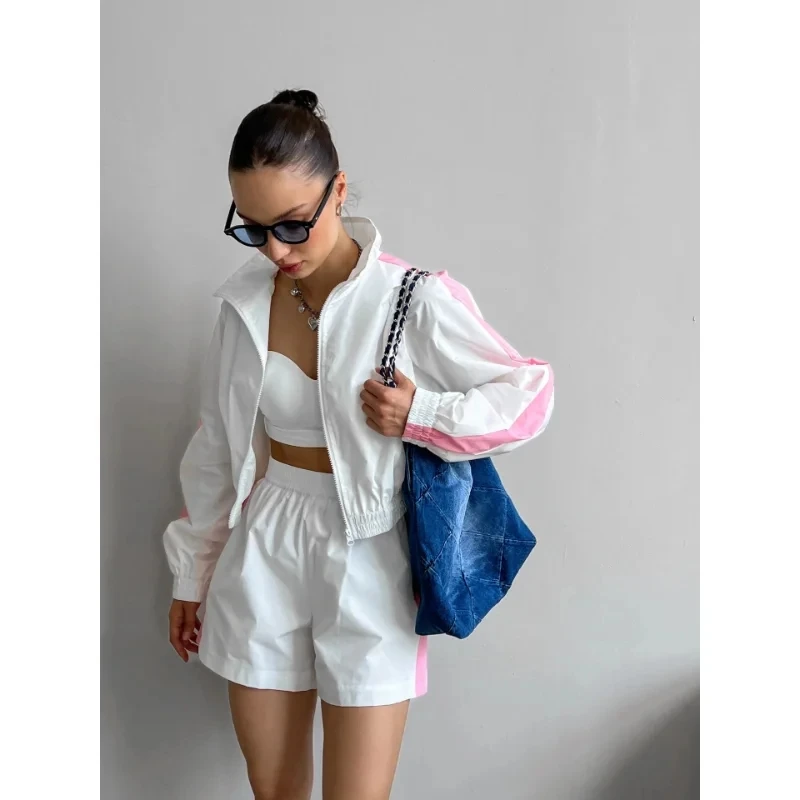 Fashion Women's Two-piece Long Sleeve Zipper Cardigan Shorts Sports Personality Spring and Summer New Products
Fashion Women's Two-piece Long Sleeve Zipper Cardigan Shorts Sports Personality Spring and Summer New Products