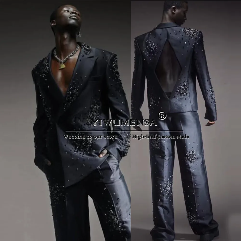 Glitter Version Stones Beaded Tuxedo Men Suits Customized Male Blazers 2 Pieces Sets Dinner Party traje de hombre elegante 2025
Glitter Version Stones Beaded Tuxedo Men Suits Customized Male Blazers 2 Pieces Sets Dinner Party traje de hombre elegante 2025