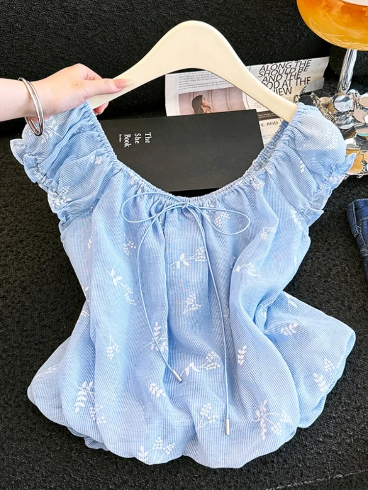 Blue Sweet Bubble Sleeve Embroidered Striped Bloom Short Sleeve Women's Summer Waist Cinching Slimming Design Top
Blue Sweet Bubble Sleeve Embroidered Striped Bloom Short Sleeve Women's Summer Waist Cinching Slimming Design Top