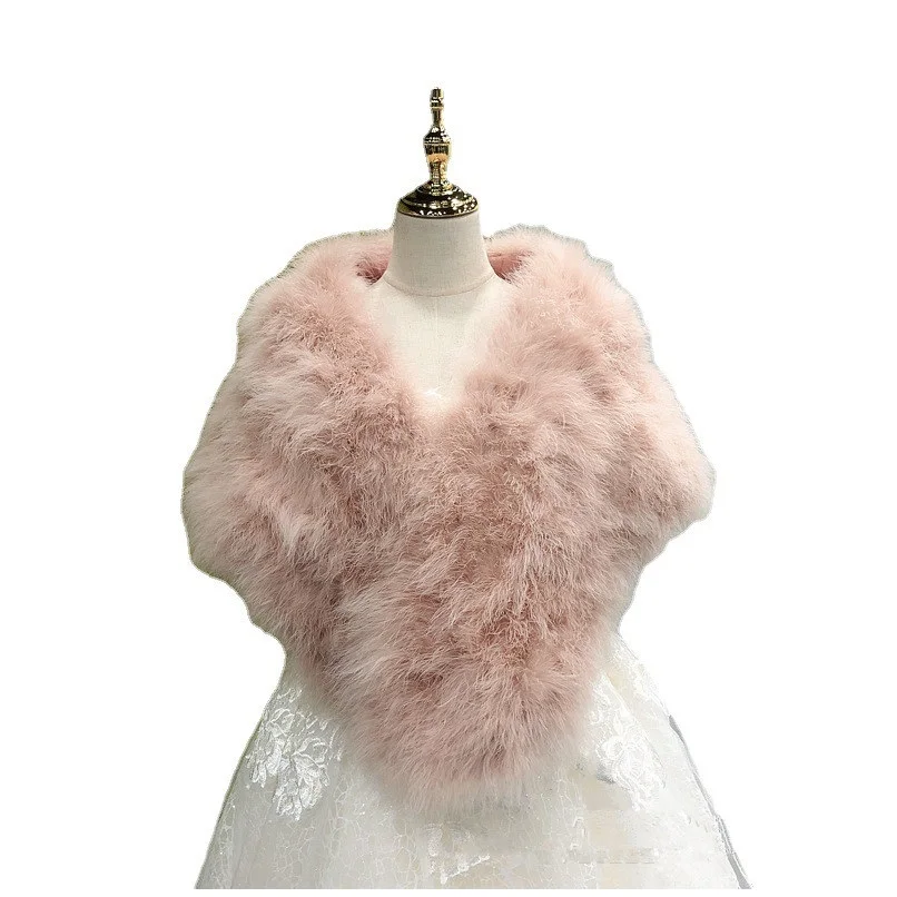 Индивидуальная пушистая женская шаль из настоящего страусиного пера, свадебное пончо-болеро
Индивидуальная пушистая женская шаль из настоящего страусиного пера, свадебное пончо-болеро