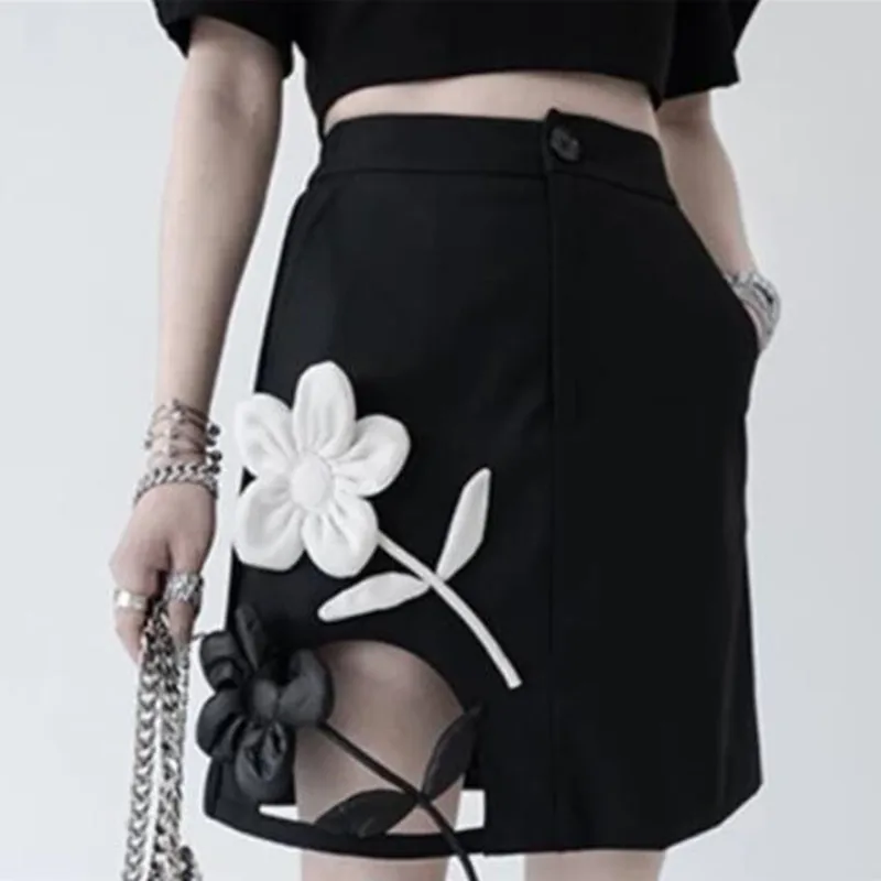 Flower Stitching Design Black Skirt For Women New High Waist A-Line Short Skirt Female q120
Flower Stitching Design Black Skirt For Women New High Waist A-Line Short Skirt Female q120
