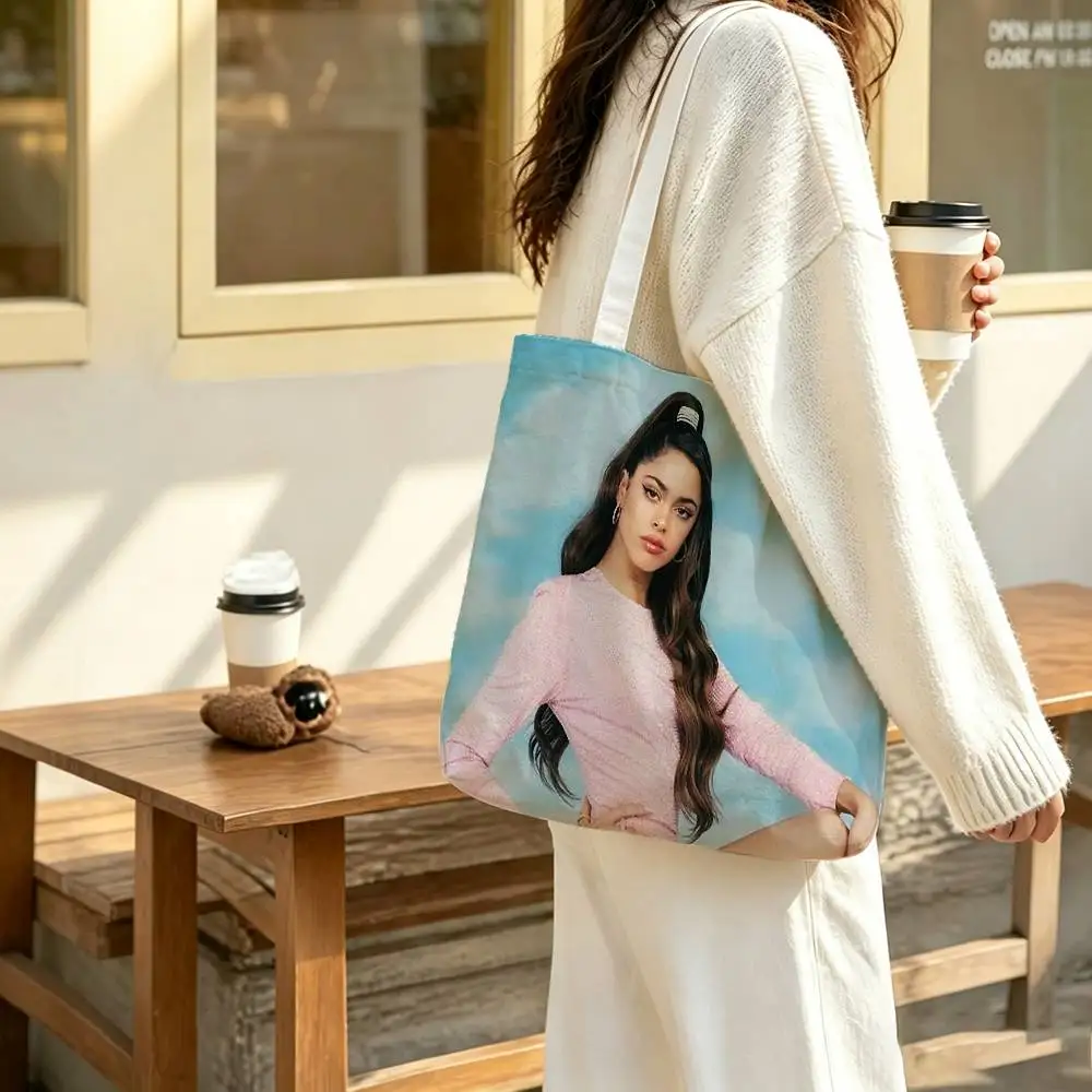 Singer Tini S-stoessel Print Canvas Tote Bag Handbag For Daily School Commute Casual Shoulder Bag
Singer Tini S-stoessel Print Canvas Tote Bag Handbag For Daily School Commute Casual Shoulder Bag