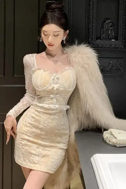 Women's French Sweet Lace Mesh Bow Dress 2025 Spring Fall Pure Desire Bodycon Fit Slim Waist Flattering Mini Club Party Outfit
Women's French Sweet Lace Mesh Bow Dress 2025 Spring Fall Pure Desire Bodycon Fit Slim Waist Flattering Mini Club Party Outfit