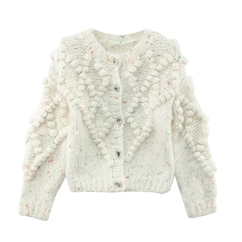 Vintage Hand-knitted Cardigan in Creamy White for Winter KnitwearThick and Soft Outerwear with Retro Lazy Style
Vintage Hand-knitted Cardigan in Creamy White for Winter KnitwearThick and Soft Outerwear with Retro Lazy Style