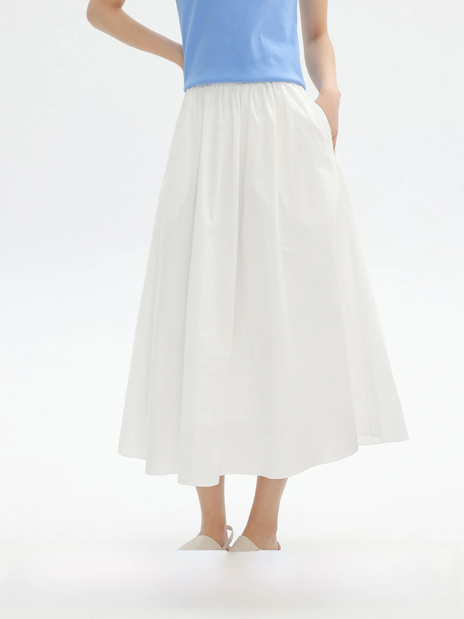 Eternal Summer Basic A-Line White Half Skirt for Women High Waist Cotton Spring Long Skirt Black Color Block Elastic Waist
Eternal Summer Basic A-Line White Half Skirt for Women High Waist Cotton Spring Long Skirt Black Color Block Elastic Waist