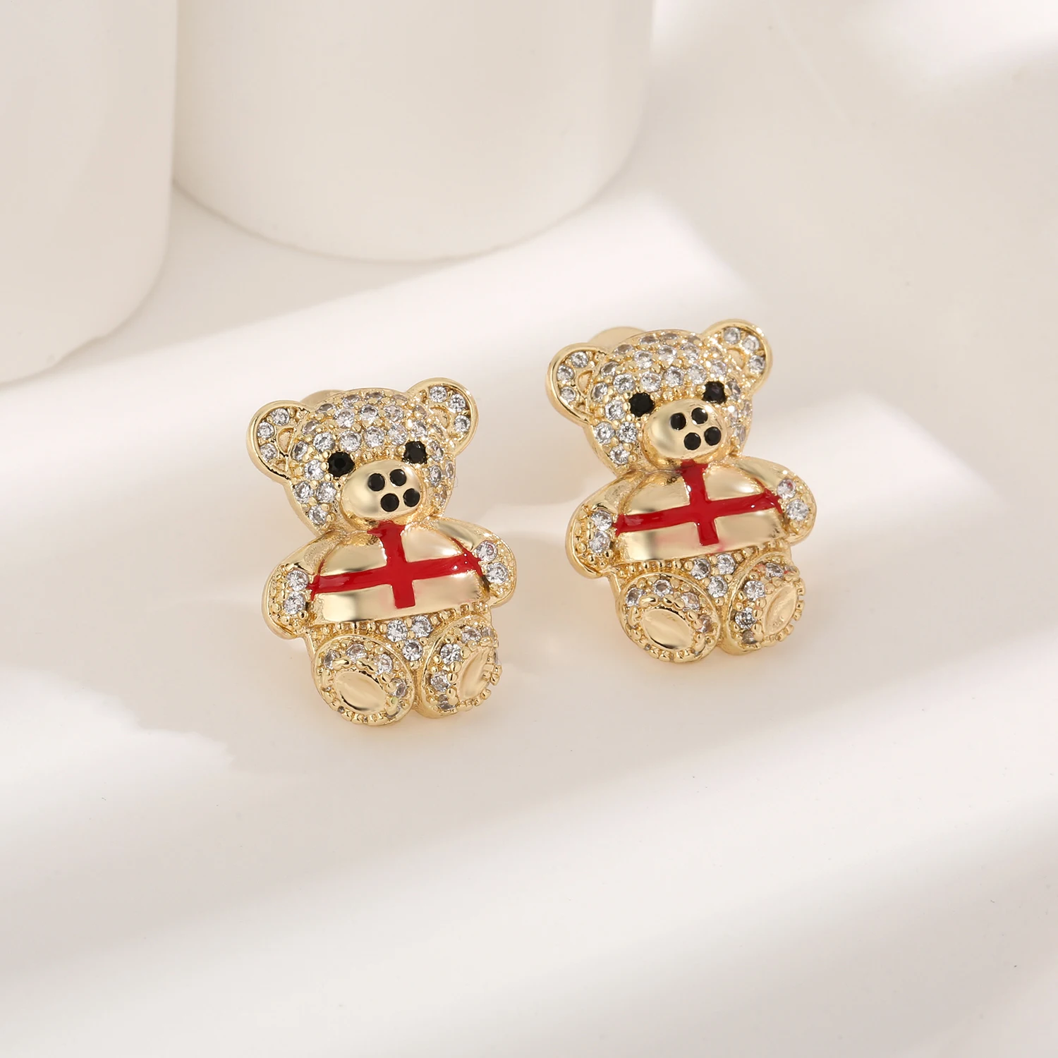 Free Shipping Fashion Cute 14K Gold Plated Copper Flag Bear Earrings Women Jewelry Anniversary Gift
Free Shipping Fashion Cute 14K Gold Plated Copper Flag Bear Earrings Women Jewelry Anniversary Gift