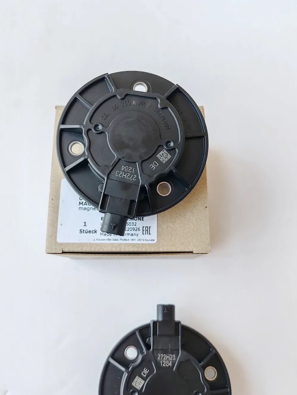 Оригинальная часть, новый OEM 06L109259D 95810925911, магнит регулятора распределительного вала 95810925910 для AUDI Q5 A4 VW Jetta Golf 1.8T 2.0T Gti
Оригинальная часть, новый OEM 06L109259D 95810925911, магнит регулятора распределительного вала 95810925910 для AUDI Q5 A4 VW Jetta Golf 1.8T 2.0T Gti