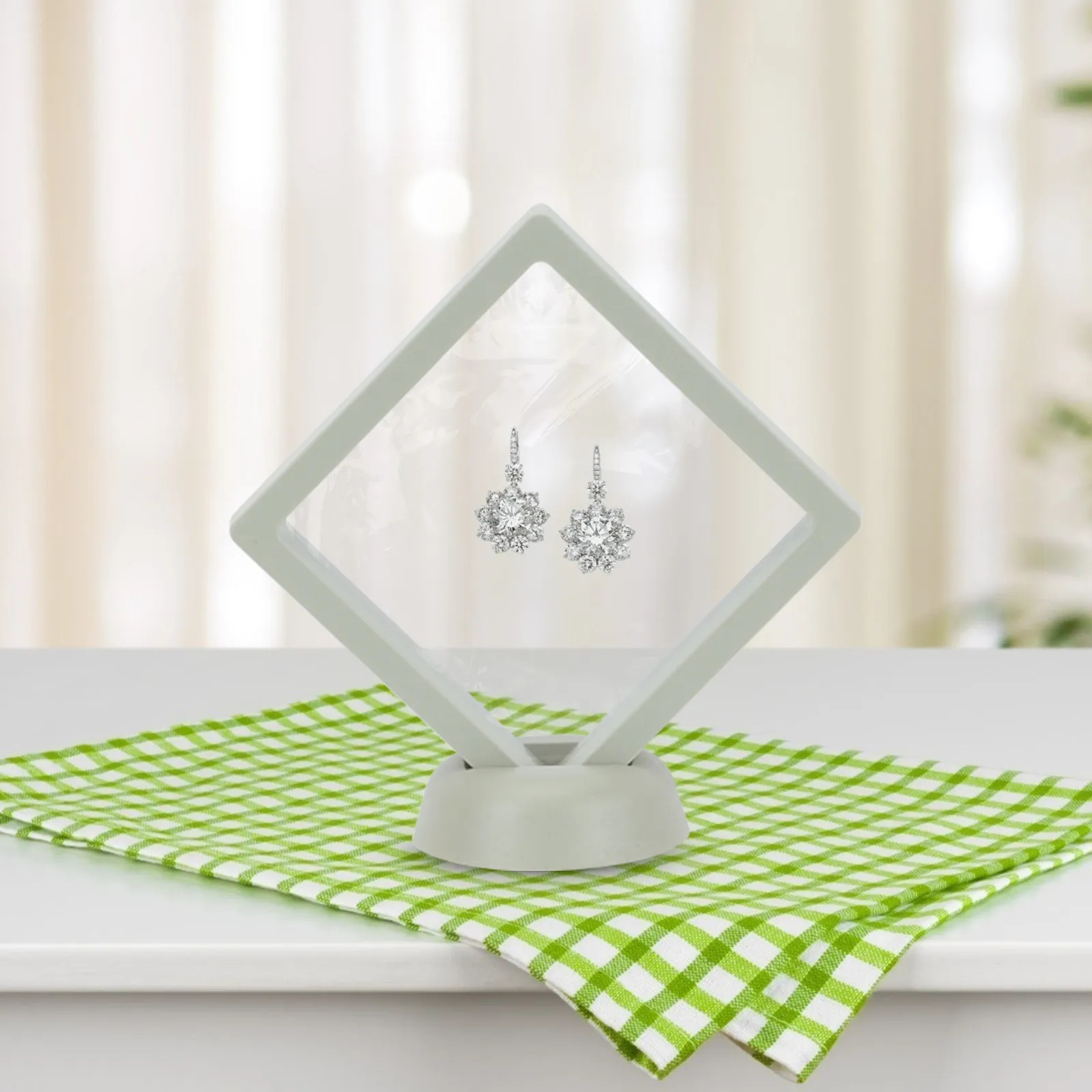 3Sets Jewelry Box Transparent Film Portable Home Jewelry Display Box Bottom Support Storage Organizer Mixed Color
3Sets Jewelry Box Transparent Film Portable Home Jewelry Display Box Bottom Support Storage Organizer Mixed Color