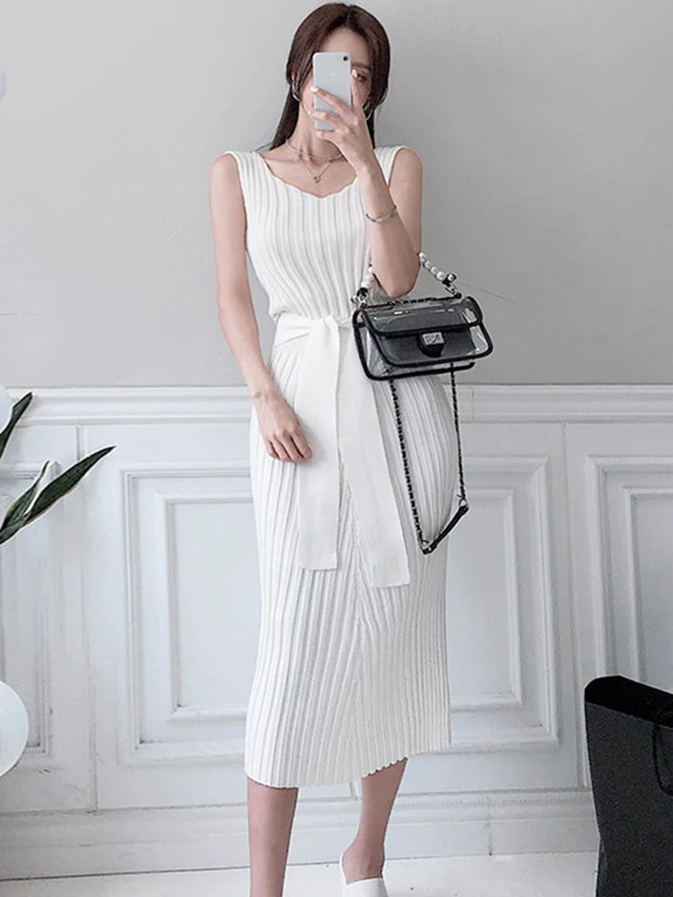 Summer Knitted White Dress Women Casual Simple Basic Bodycon Lace Up Belt Midi Robe Femme Street Clothes Beach Vestidos Mujer
Summer Knitted White Dress Women Casual Simple Basic Bodycon Lace Up Belt Midi Robe Femme Street Clothes Beach Vestidos Mujer
