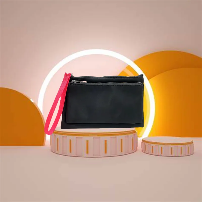 Мини-сумки FashionForward для девочек — милые, компактные и идеальные для ночного выхода
Мини-сумки FashionForward для девочек — милые, компактные и идеальные для ночного выхода