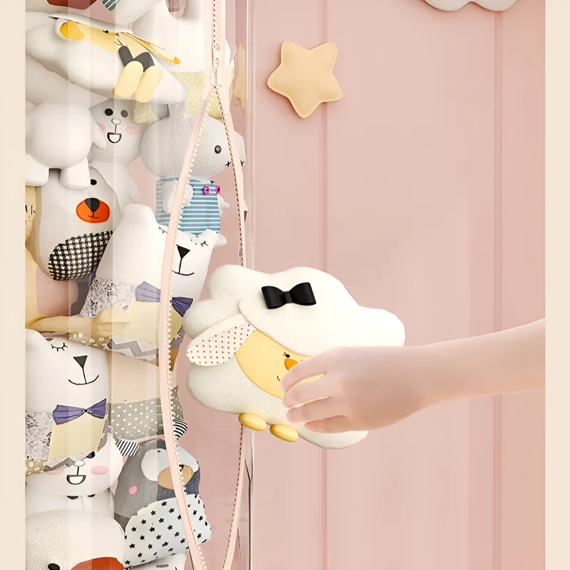 Катящийся органайзер Plushie: прозрачный контейнер для хранения, крышка на молнии и легкая мобильность для игрушек
Катящийся органайзер Plushie: прозрачный контейнер для хранения, крышка на молнии и легкая мобильность для игрушек