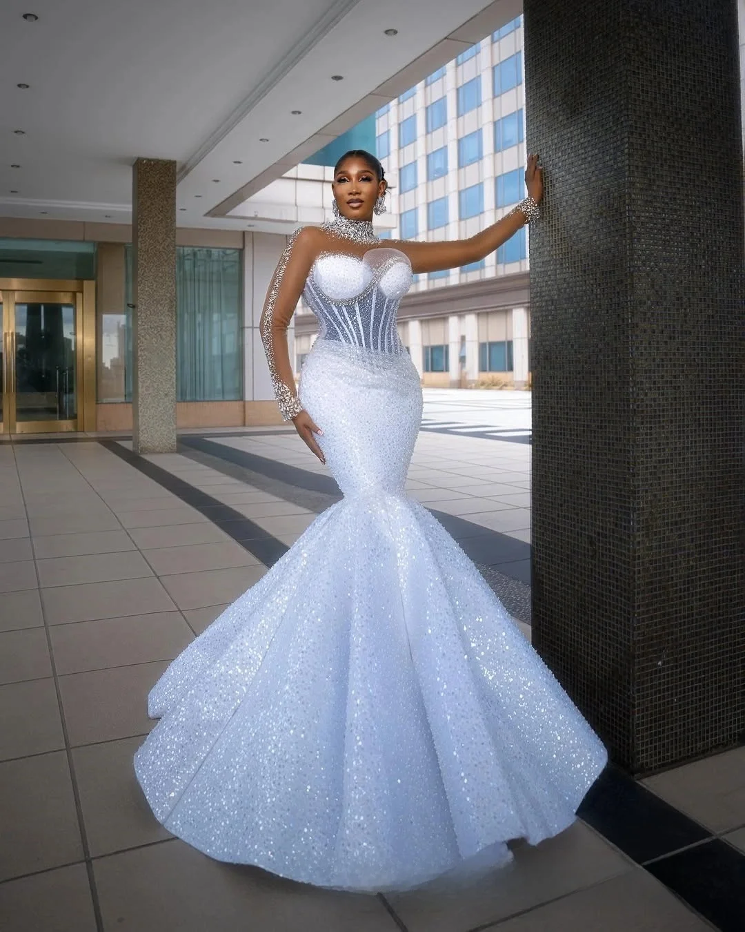 Элегантное свадебное платье с блестящими бусинами и пайетками по индивидуальному заказу со съемным шлейфом Robe De Mariee, роскошное свадебное платье с длинными рукавами
Элегантное свадебное платье с блестящими бусинами и пайетками по индивидуальному заказу со съемным шлейфом Robe De Mariee, роскошное свадебное платье с длинными рукавами