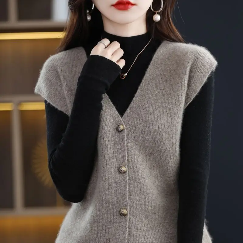 Autumn Simplicity Elegant Solid Color V-neck Sleeveless Cardigan Women Clothing Buttons All-match Screw Thread Knitting Sweater
Autumn Simplicity Elegant Solid Color V-neck Sleeveless Cardigan Women Clothing Buttons All-match Screw Thread Knitting Sweater