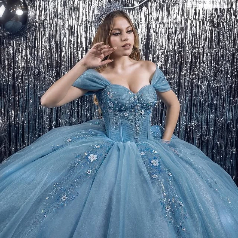Блестящие синие платья Quinceanera по индивидуальному заказу с открытыми плечами, многослойное кружево с кристаллами и длинным хвостом, Vestido De 15, Quinceanera
Блестящие синие платья Quinceanera по индивидуальному заказу с открытыми плечами, многослойное кружево с кристаллами и длинным хвостом, Vestido De 15, Quinceanera