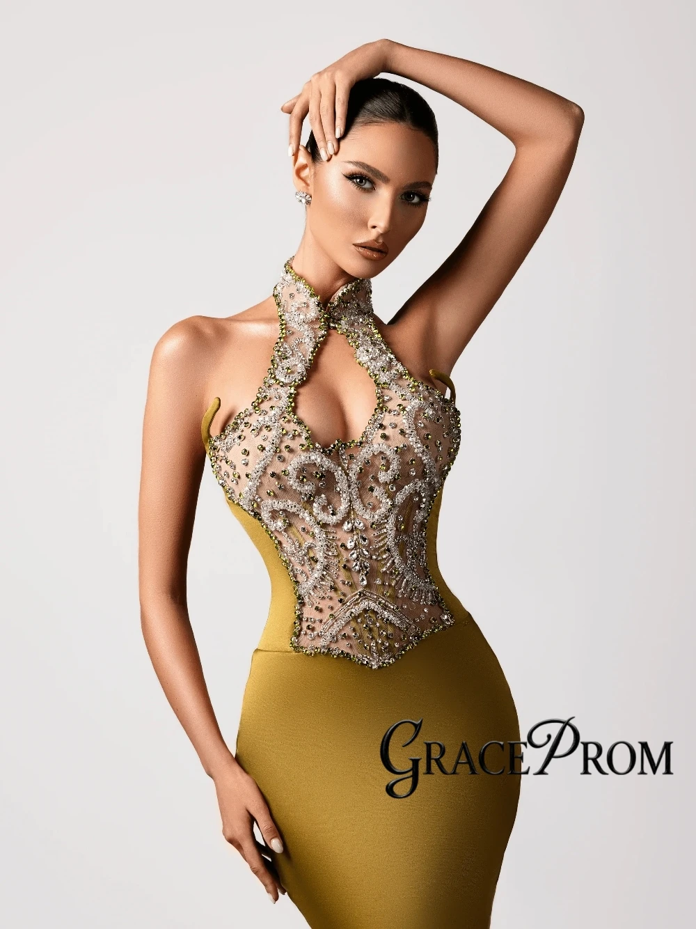 2026 Richly Olive Gold Satin Evening Dress Sexy Halter Beaded Mermaid Prom Gown Customized Lace Up Back Modern Cocktail Wear
2026 Richly Olive Gold Satin Evening Dress Sexy Halter Beaded Mermaid Prom Gown Customized Lace Up Back Modern Cocktail Wear