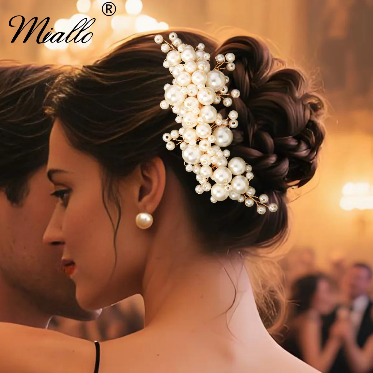 Fashion Heavy Industry Pearl Hair Clips Bridal Wedding Headpiece Exquisite Handmade Hairpin for Women Banquet Headdress
Fashion Heavy Industry Pearl Hair Clips Bridal Wedding Headpiece Exquisite Handmade Hairpin for Women Banquet Headdress