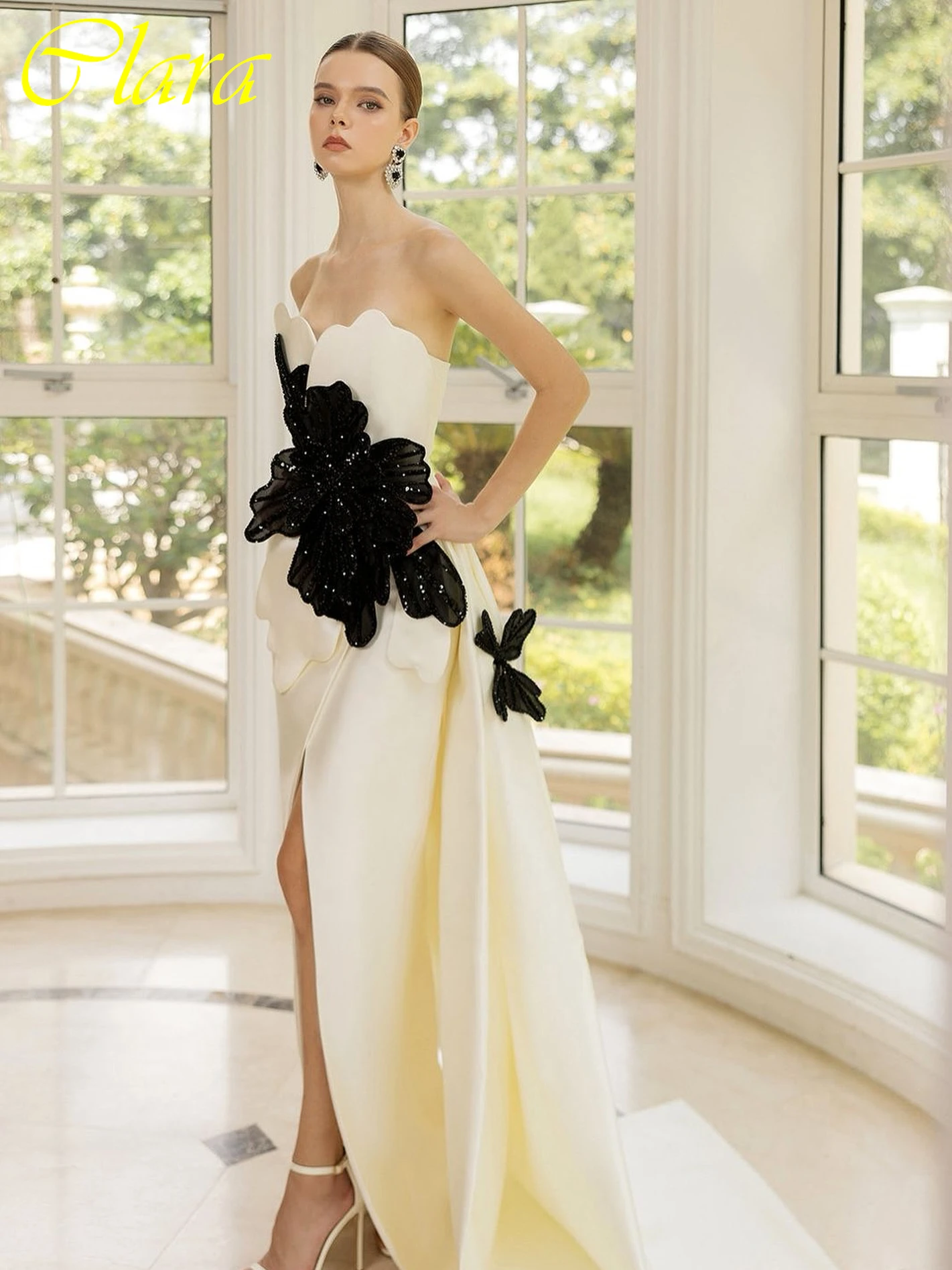 Customized Straight Strapless Sleeveless Elegant Evening Dress Delicate Bespoke Occasion Gowns Modern Fashion Party Dress
Customized Straight Strapless Sleeveless Elegant Evening Dress Delicate Bespoke Occasion Gowns Modern Fashion Party Dress