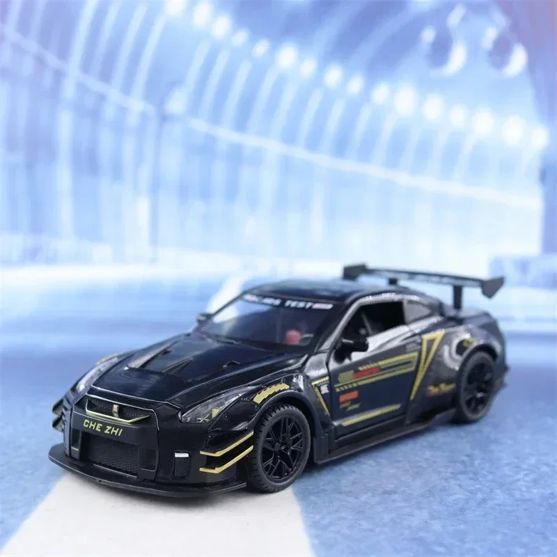 1:24 Nissan GTR R35 Racing Car Model Alloy Diecast Toys Vehicles For Children Collection Car Toys Kids Birthday Gifts
1:24 Nissan GTR R35 Racing Car Model Alloy Diecast Toys Vehicles For Children Collection Car Toys Kids Birthday Gifts