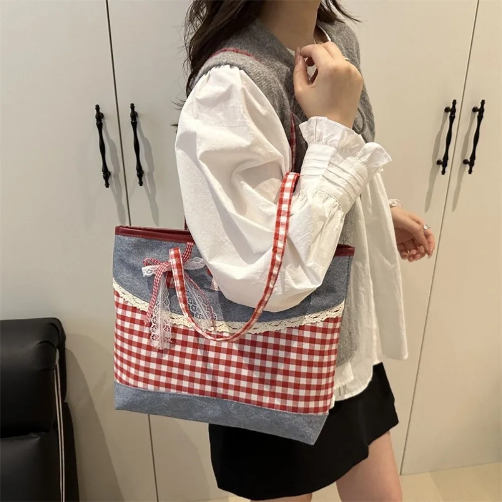 Portable Lattice Lace Bow Shoulder Bag Rural Style With Bow Denim Plaid Handbag Underarm Bag Large Capacity Tote Bag Outdoor
Portable Lattice Lace Bow Shoulder Bag Rural Style With Bow Denim Plaid Handbag Underarm Bag Large Capacity Tote Bag Outdoor