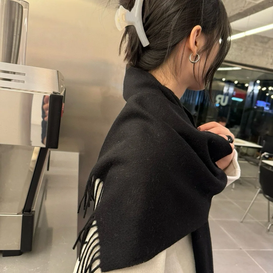 Шедевр мастерства, легкий роскошный элитный шарф, кашемировый шарф, универсальная зимняя шаль для мужчин и женщин, праздничный подарок, накидка на шею 
Шедевр мастерства, легкий роскошный элитный шарф, кашемировый шарф, универсальная зимняя шаль для мужчин и женщин, праздничный подарок, накидка на шею