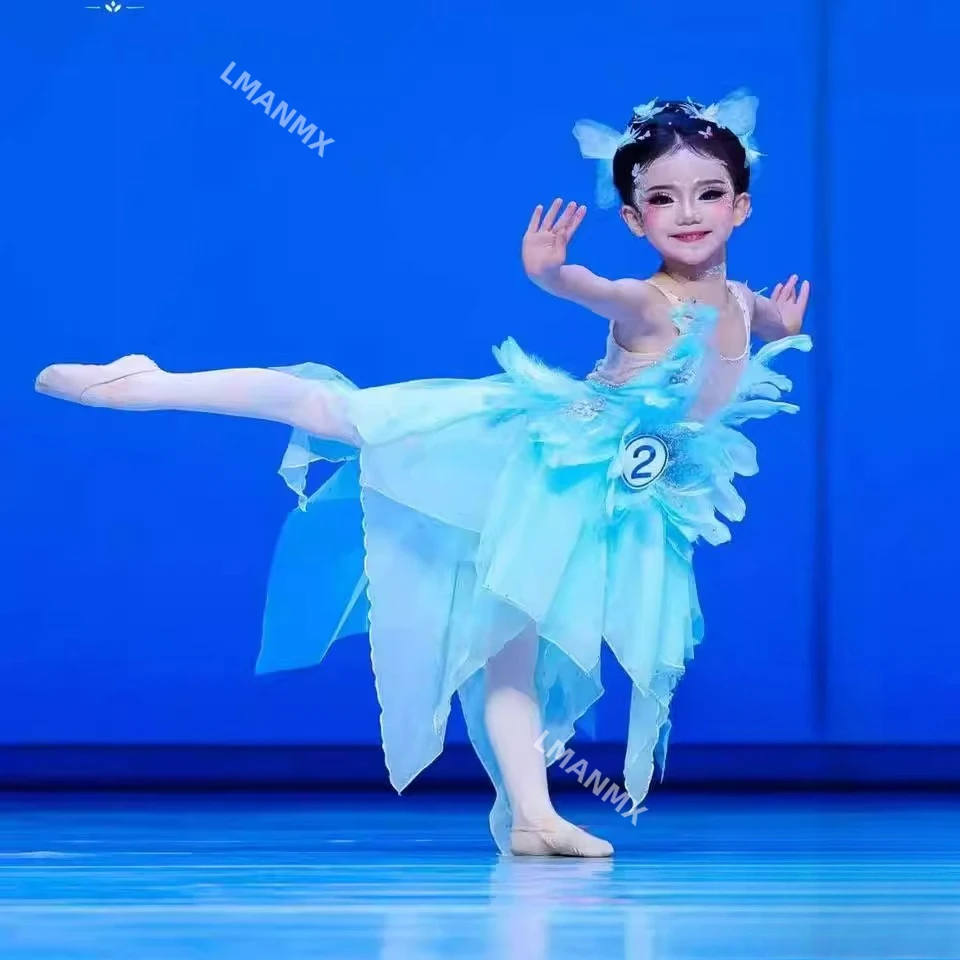 Новый детский сценический костюм, танцевальное платье с бабочкой, детский танцевальный костюм, сценический костюм
Новый детский сценический костюм, танцевальное платье с бабочкой, детский танцевальный костюм, сценический костюм