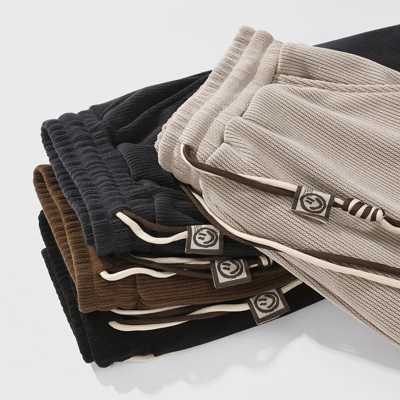 Модные трикотажные мужские повседневные брюки с 3D вышивкой, осенне-зимние свободные длинные брюки
Модные трикотажные мужские повседневные брюки с 3D вышивкой, осенне-зимние свободные длинные брюки