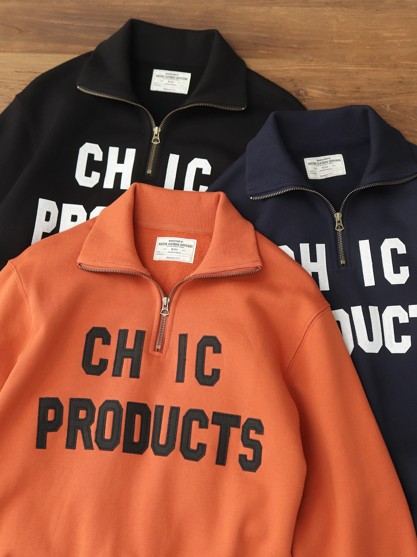 2025 Autumn Winter New Heavyweight Thickened Half Zip Sweatshirt Men's American Retro 100% Cotton Letter Printed Motorcycle Coat
2025 Autumn Winter New Heavyweight Thickened Half Zip Sweatshirt Men's American Retro 100% Cotton Letter Printed Motorcycle Coat