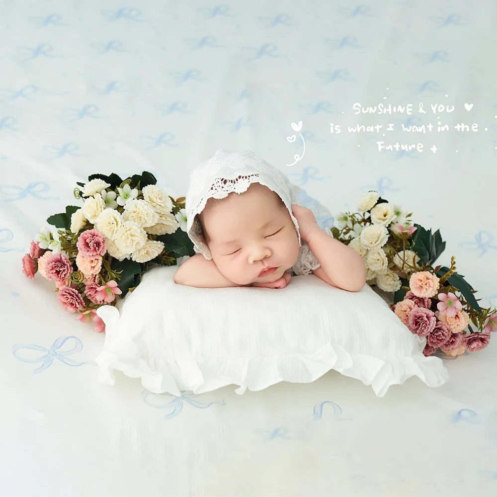 Pretty Baby Girl Photography Props Lace Jumpsuit+Hat Faux Flowers Decorate Prop Studio Baby Art Photo Bow Printed Backdrop Cloth
Pretty Baby Girl Photography Props Lace Jumpsuit+Hat Faux Flowers Decorate Prop Studio Baby Art Photo Bow Printed Backdrop Cloth