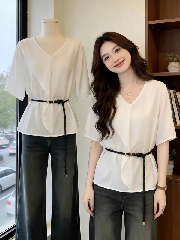 Women's V-neck Short Sleeve Shirt Pleated Hem Korean Style Casual Slimming Top plus Size Summer New Arrival
Women's V-neck Short Sleeve Shirt Pleated Hem Korean Style Casual Slimming Top plus Size Summer New Arrival