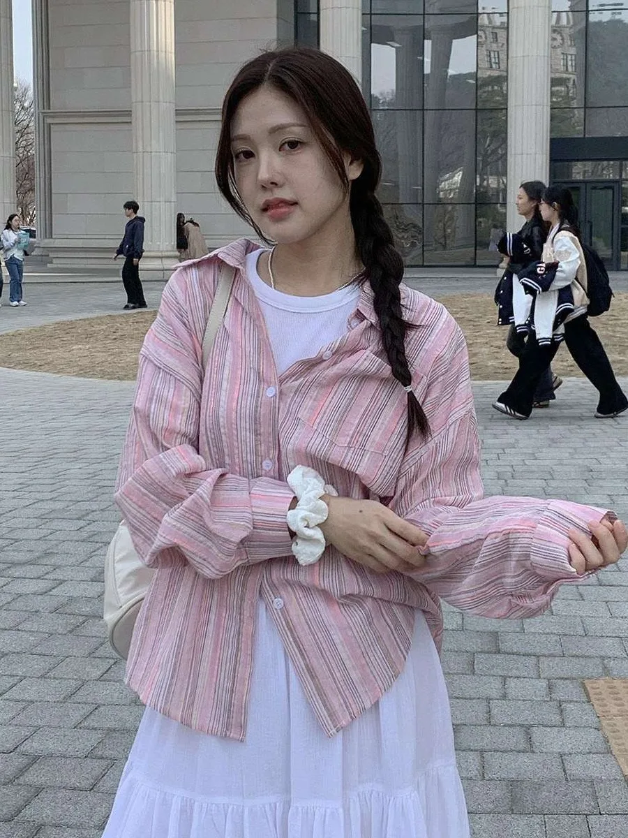 Retro Striped irt Jaet Women's Thin Long Sve Loose Single Button Chic Top Lazy Sle Faionable Korean Sle Blouse
Retro Striped irt Jaet Women's Thin Long Sve Loose Single Button Chic Top Lazy Sle Faionable Korean Sle Blouse