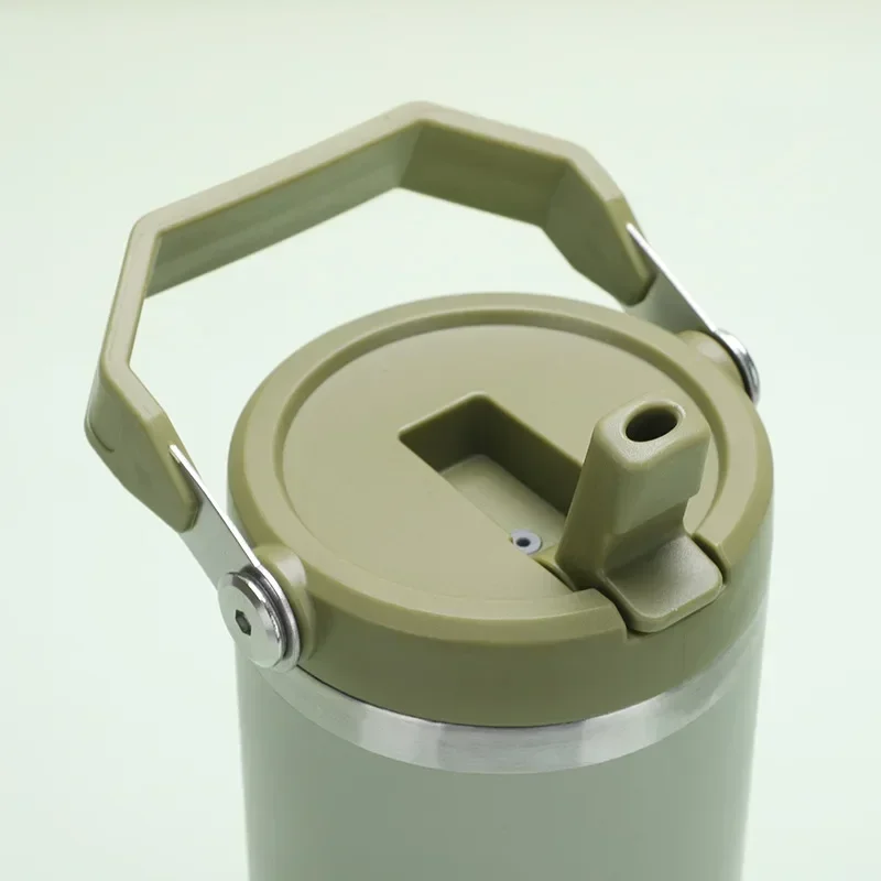 1pc Vacuum Tumbler with Lid Stainless Steel Portable Water Bottle with Dazzling Handle Insulated Tumbler Tote Handle 20/30OZ
1pc Vacuum Tumbler with Lid Stainless Steel Portable Water Bottle with Dazzling Handle Insulated Tumbler Tote Handle 20/30OZ
