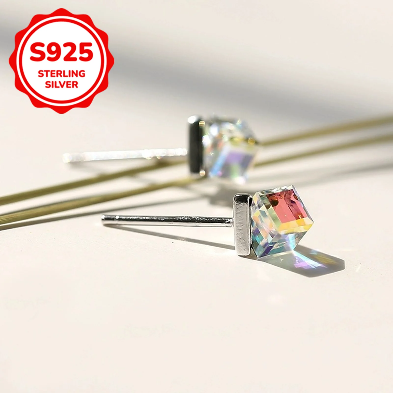 A pair 925 silver Aurora Cube Sugar Earrings, simple and personalized colorful earrings, a thoughtful gift to match daily attire
A pair 925 silver Aurora Cube Sugar Earrings, simple and personalized colorful earrings, a thoughtful gift to match daily attire