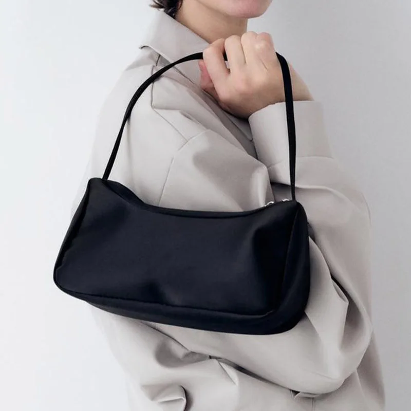 New trends for women Retro forearm bags Fashion design PU leather French lightweight bow handbag small shoulder bag armpit bag
New trends for women Retro forearm bags Fashion design PU leather French lightweight bow handbag small shoulder bag armpit bag