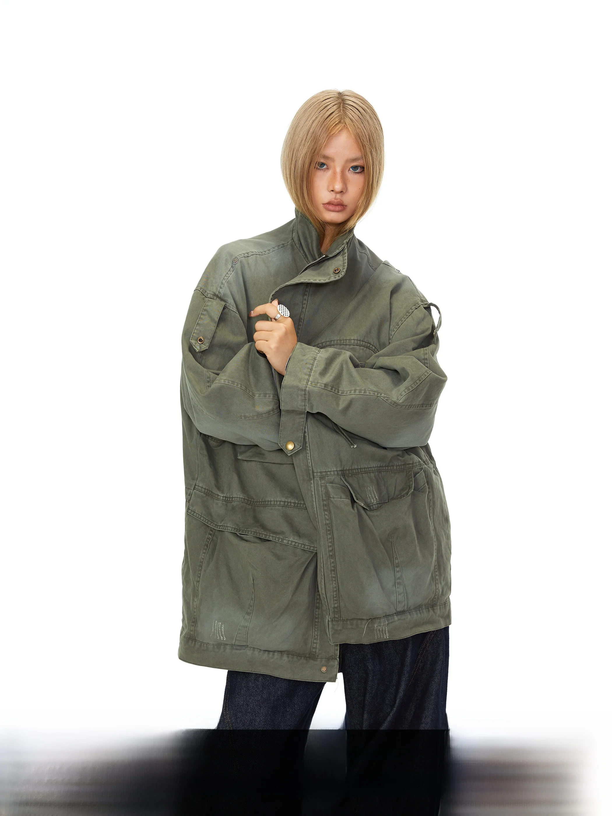 Blabb Women's Zipper Work Jaet Loose Fit Stand Collar Multi-ket Vintage American Design Long Coat Casual Outerwear
Blabb Women's Zipper Work Jaet Loose Fit Stand Collar Multi-ket Vintage American Design Long Coat Casual Outerwear