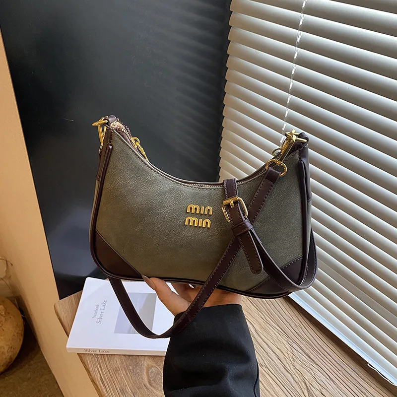 Зимняя винтажная сумка-тоут для пельменей 2025 года, просторная женская сумка через плечо под мышками, через плечо для пригородного дня в ночное время, повседневная сумка-слинг
Зимняя винтажная сумка-тоут для пельменей 2025 года, просторная женская сумка через плечо под мышками, через плечо для пригородного дня в ночное время, повседневная сумка-слинг