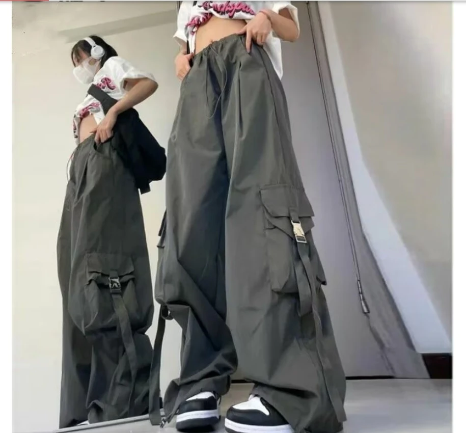 Workwear casual pants high street wide leg pants trendy girls dopamine hip-hop personality pants design sense loose pants
Workwear casual pants high street wide leg pants trendy girls dopamine hip-hop personality pants design sense loose pants