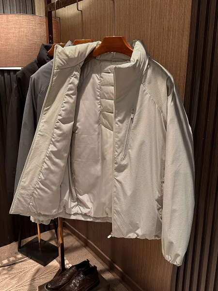 Lightweight Warm Outdoor Waterproof Men's ort down Jaet Stand Collar Pure Color Winter New Arrival Busin Casual Sle
Lightweight Warm Outdoor Waterproof Men's ort down Jaet Stand Collar Pure Color Winter New Arrival Busin Casual Sle