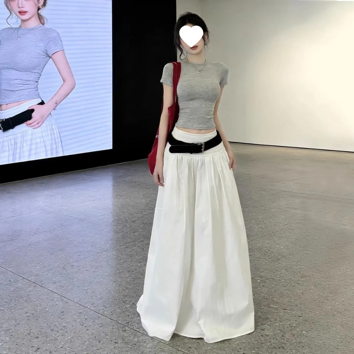 Korean Style Loose Slimming Long White Halterneck Midi Skirt Women's Summer Fashion Gown Draped Versatile Half-length Skirt
Korean Style Loose Slimming Long White Halterneck Midi Skirt Women's Summer Fashion Gown Draped Versatile Half-length Skirt