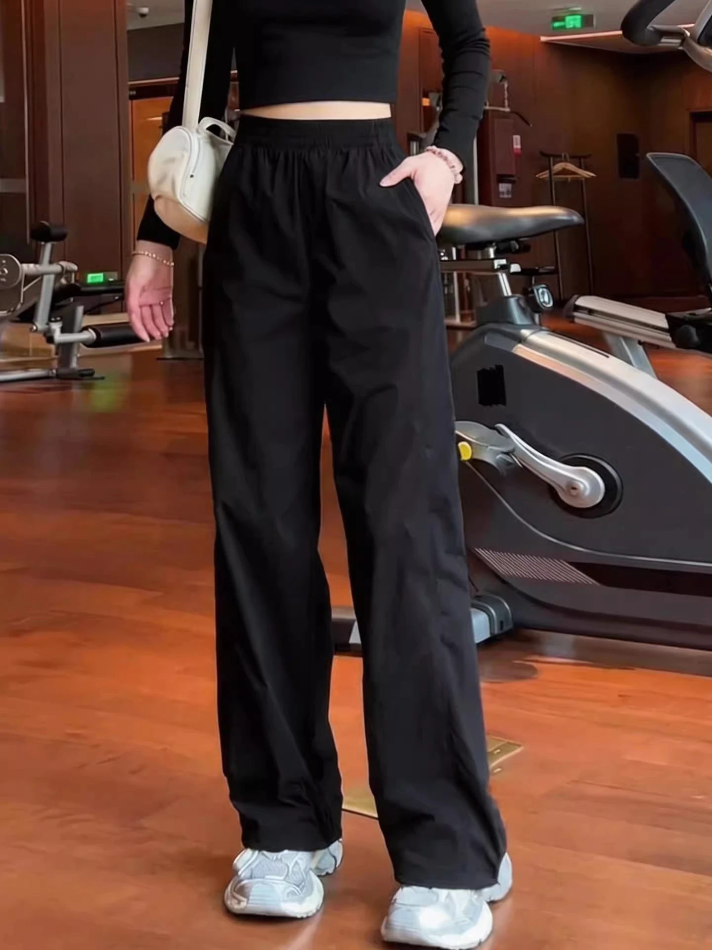 Quick Dry Work Trousers Women's Summer Thin Loose Slimming Casual Straight Leg Wide Leg Sports Pants Dark Blue Color
Quick Dry Work Trousers Women's Summer Thin Loose Slimming Casual Straight Leg Wide Leg Sports Pants Dark Blue Color
