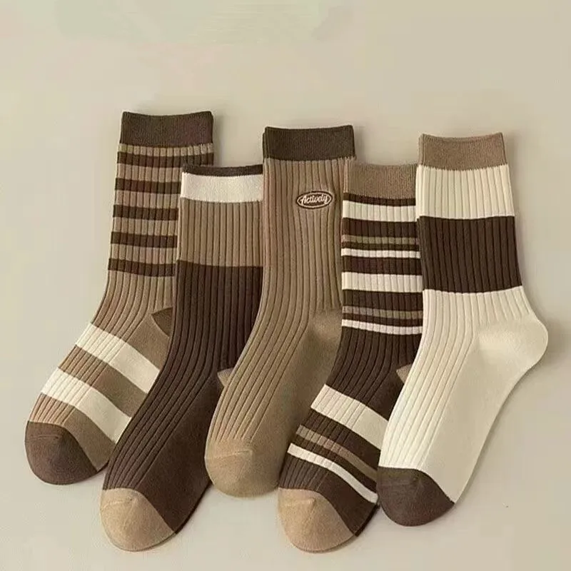 5 Pairs Of Maillard Color System Women's Socks, Autumn And Winter Vintage Fun Fashion Athletic Socks, Sports Trend Socks
5 Pairs Of Maillard Color System Women's Socks, Autumn And Winter Vintage Fun Fashion Athletic Socks, Sports Trend Socks