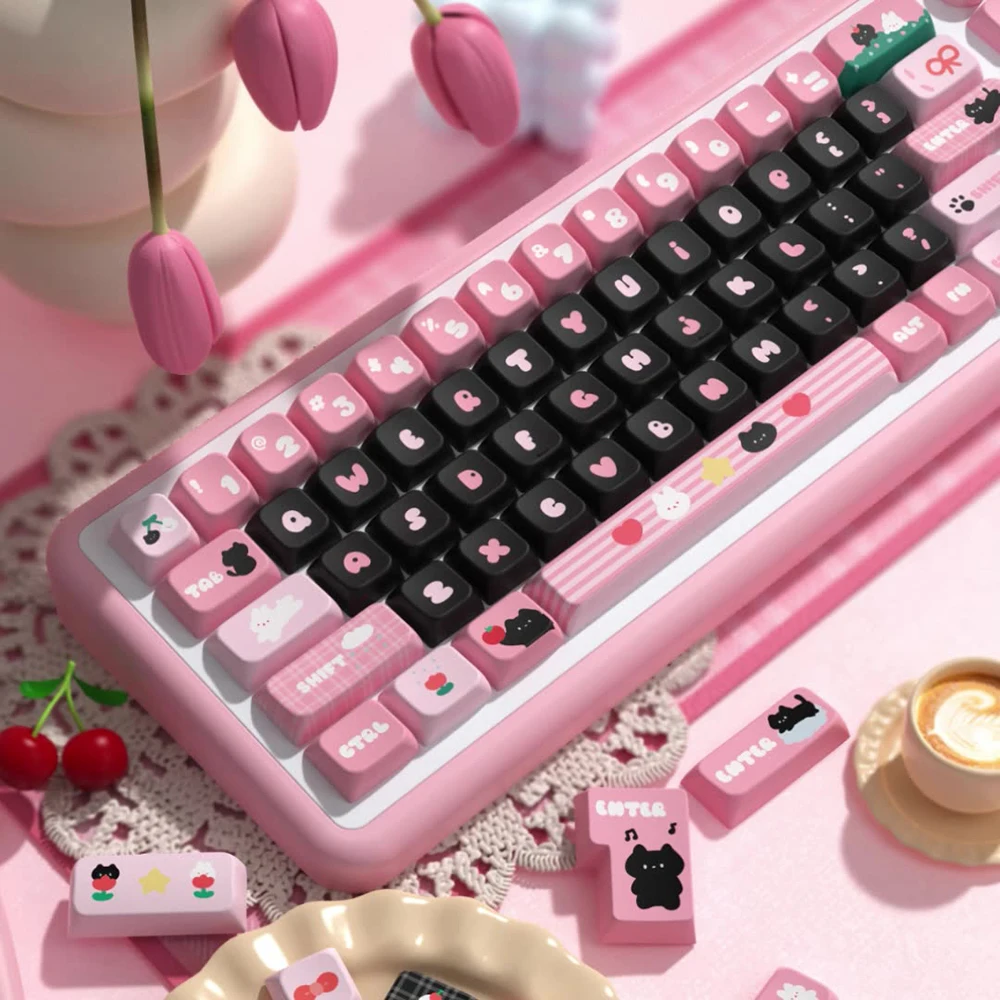 Новый колпачок для клавиатуры с маленьким черным котом MDA, персонализированный термосублимационный механический колпачок для клавиатуры из ПБТ, милый розовый декоративный колпачок для клавиатуры
Новый колпачок для клавиатуры с маленьким черным котом MDA, персонализированный термосублимационный механический колпачок для клавиатуры из ПБТ, милый розовый декоративный колпачок для клавиатуры