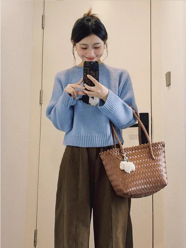 Soft Plush Bear Fur Knitted Short Cardigan Women's Style Early Autumn New Arrival Comfortable Loose Fit round Neck Long Sleeve
Soft Plush Bear Fur Knitted Short Cardigan Women's Style Early Autumn New Arrival Comfortable Loose Fit round Neck Long Sleeve