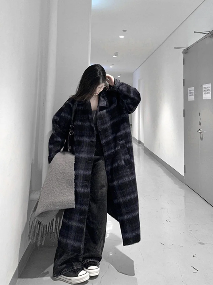 plus Size Women's Hepburn Style Plaid Woolen Coat Spring New Lazy Style Mid-Length Retro Coat Long Sleeve Pear Shape Body Type
plus Size Women's Hepburn Style Plaid Woolen Coat Spring New Lazy Style Mid-Length Retro Coat Long Sleeve Pear Shape Body Type
