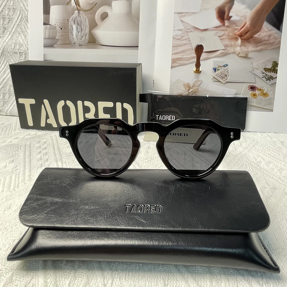 2025 Designer's New Propionic Acid Pin Sunglasses High-grade Gradient Men's and Women's Fashionable UV Protection Sunglasses
2025 Designer's New Propionic Acid Pin Sunglasses High-grade Gradient Men's and Women's Fashionable UV Protection Sunglasses