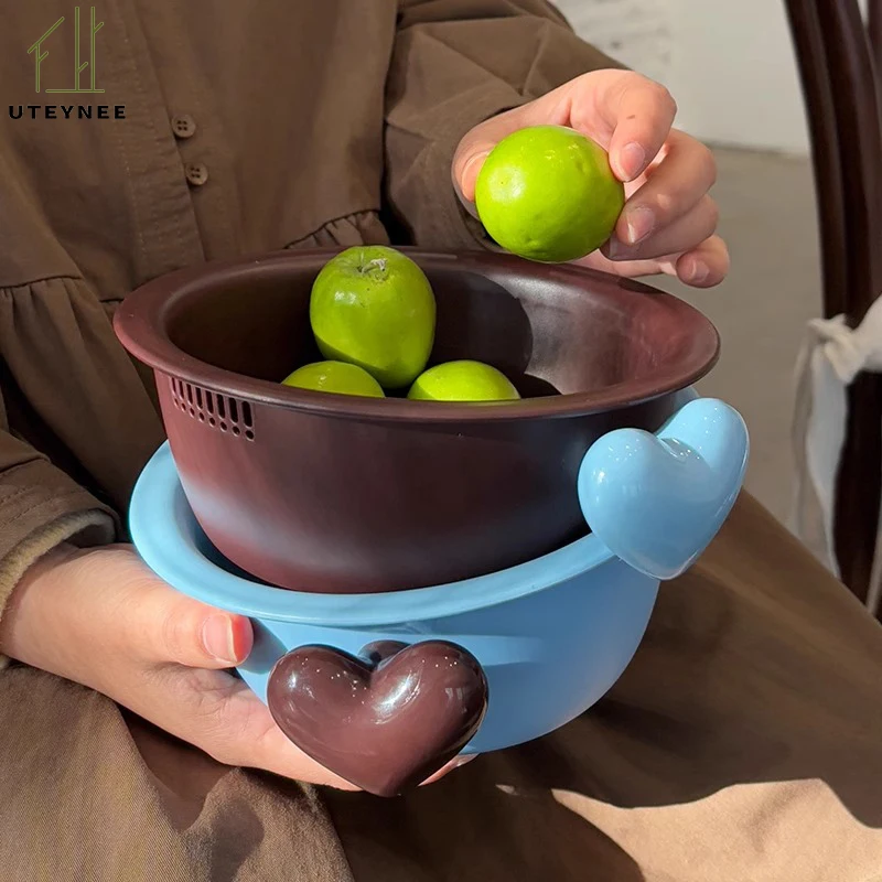 Small Removable Thickened Fruit Drain Basket Double-layer Plastic Kitchen Vegetable Washing Basin Snack Storage Dishwasher Safe
Small Removable Thickened Fruit Drain Basket Double-layer Plastic Kitchen Vegetable Washing Basin Snack Storage Dishwasher Safe