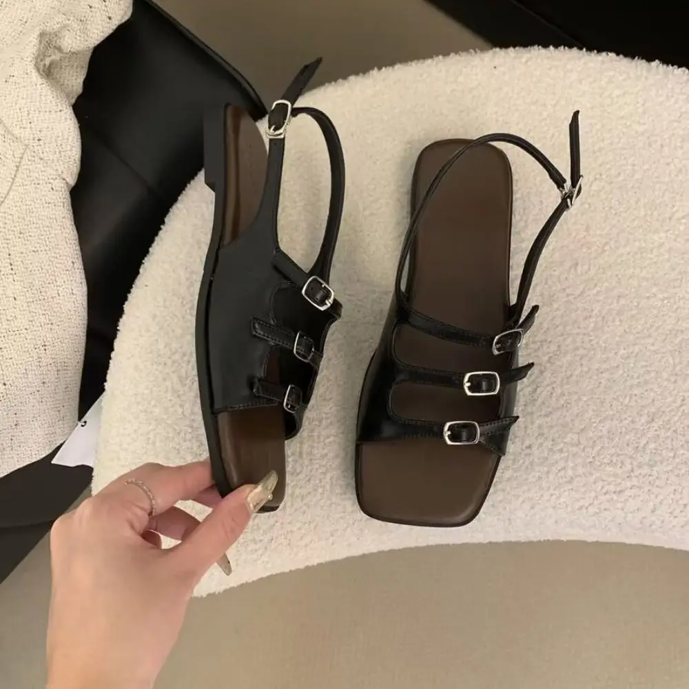 New Summer Buckle Sandals French Square Toe Women Flat Sandals Beach Elegant Roman Shoes Girls
New Summer Buckle Sandals French Square Toe Women Flat Sandals Beach Elegant Roman Shoes Girls