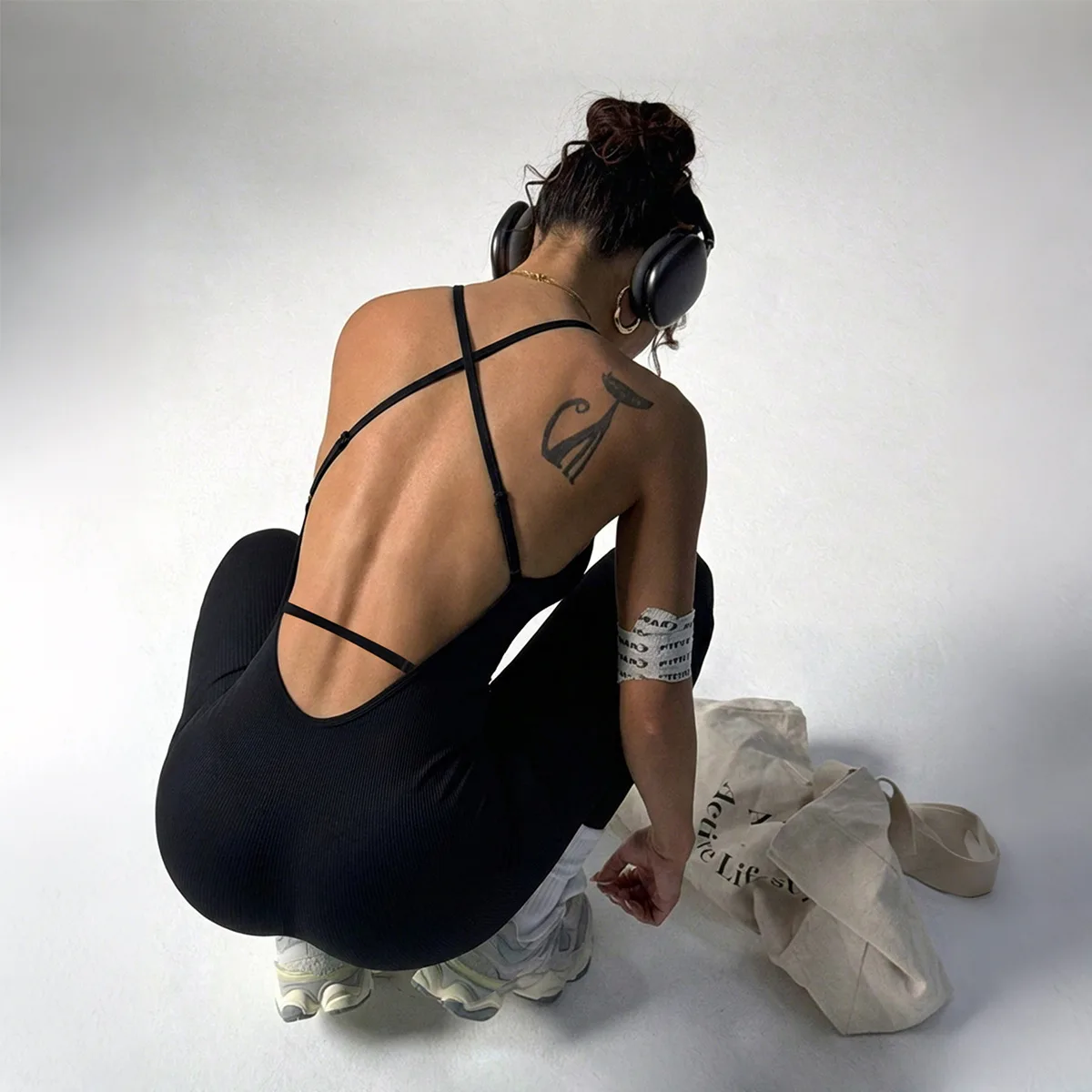 Женский спортивный комбинезон с подкладкой на груди, бесшовный, цельный, для йоги, фитнеса, бега, тренировок, активного отдыха
Женский спортивный комбинезон с подкладкой на груди, бесшовный, цельный, для йоги, фитнеса, бега, тренировок, активного отдыха